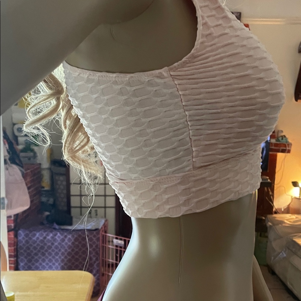 Textured peach Sports Bra - Picture 7 of 9